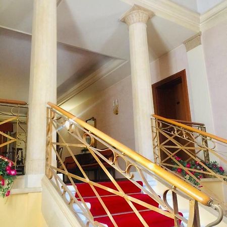 Hotel La Loggia Mestrino Bagian luar foto
