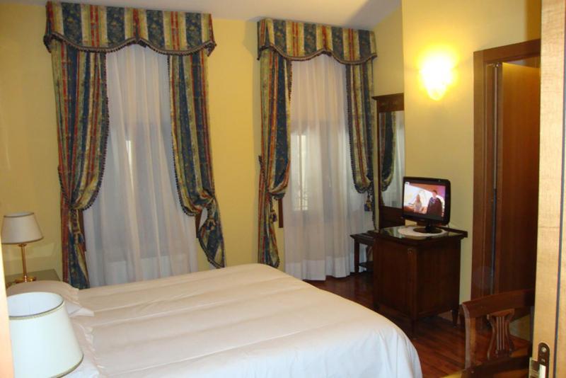 Hotel La Loggia Mestrino Bagian luar foto